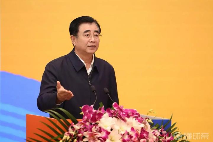  中国足协主席宋凯发声，；老国脚投身青训，；振兴之路从根基起步。 体育新闻