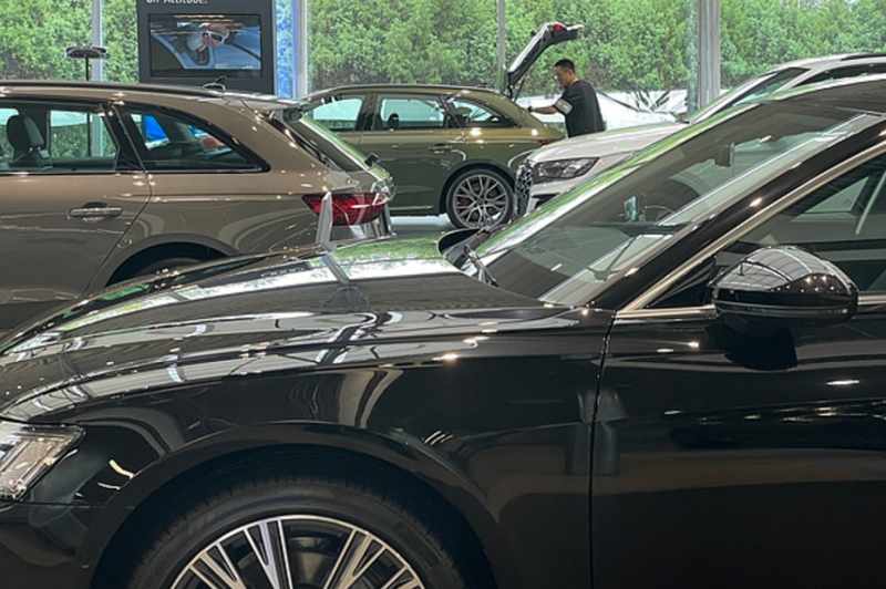  车主急需资金周转；却陷入车抵贷隐形陷阱；权益如何有效维护。 股票财经 车主急需资金周转；却陷入车抵贷隐形陷阱；权益如何有效维护。 股票财经