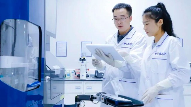  技术焦虑与战略定力：医药企业如何突破同质化困境 IT技术