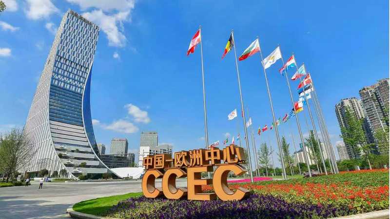  产业转型实操指南：如何通过“场景重塑”获取高质量投资 企业服务